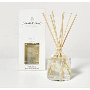 Hearth & Hand With Magnolia Bergamot Oil Diffuser 11.83 Fl Oz With 7 Reeds